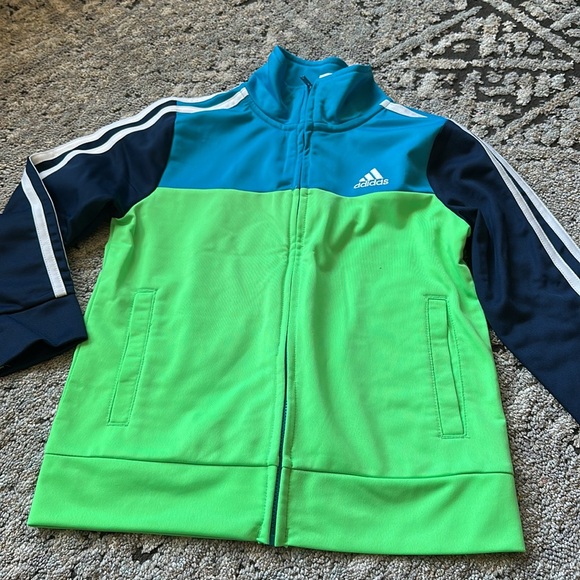EUC Adidas lot - Picture 5 of 5